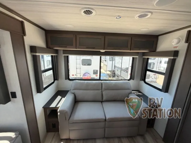 2027 Keystone RV Cougar Half-Ton 29RLP - Photo 3