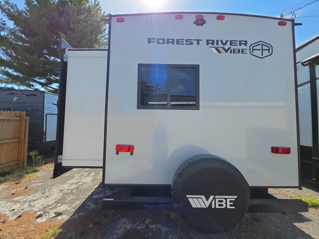 2027 Forest River Vibe 3400BH, Photos photo 4