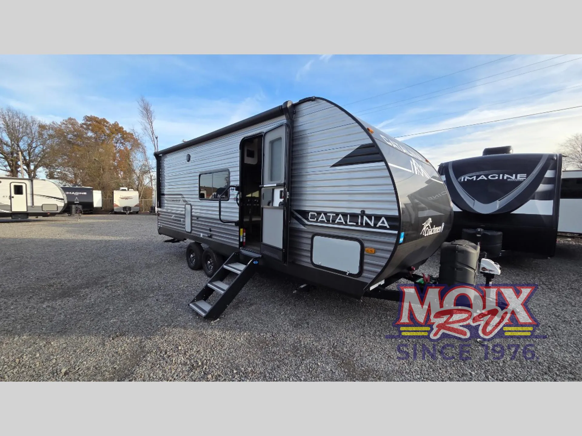 2024 Coachmen Catalina Summit Series 8 221MKE - Photo 2