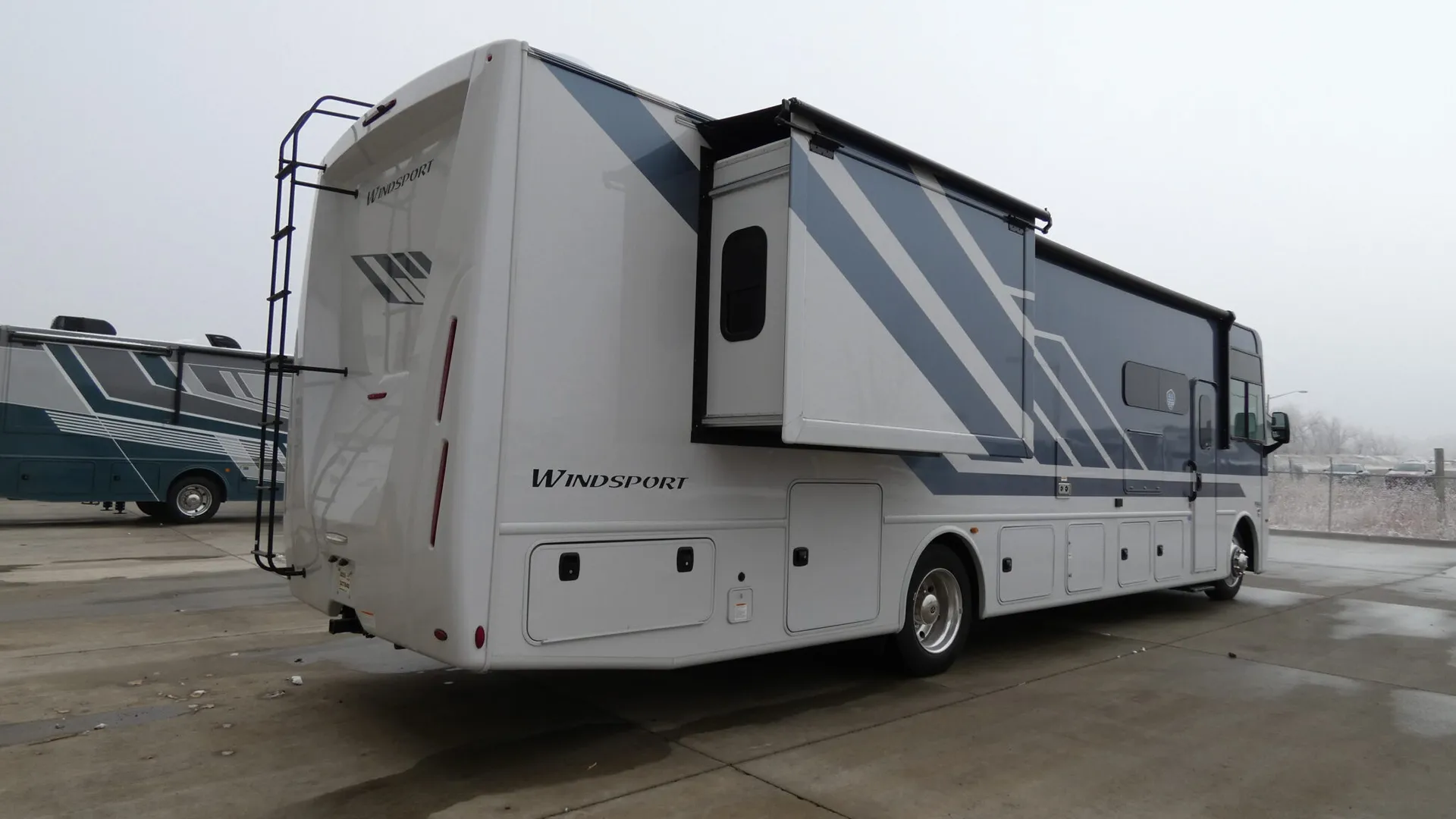 2026 Thor Motor Coach Windsport 35G - Photo 4