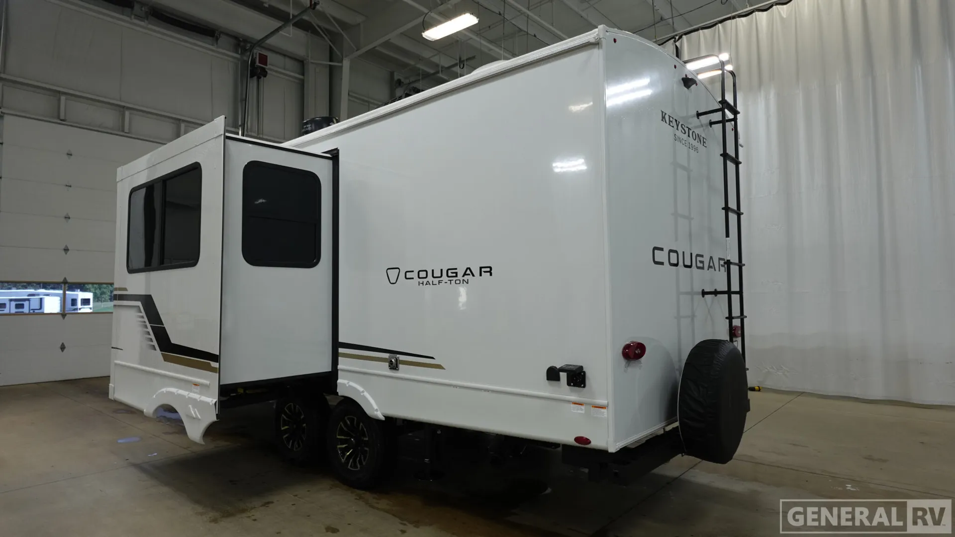 2026 Keystone RV Cougar Half-Ton 22RBS - Photo 4