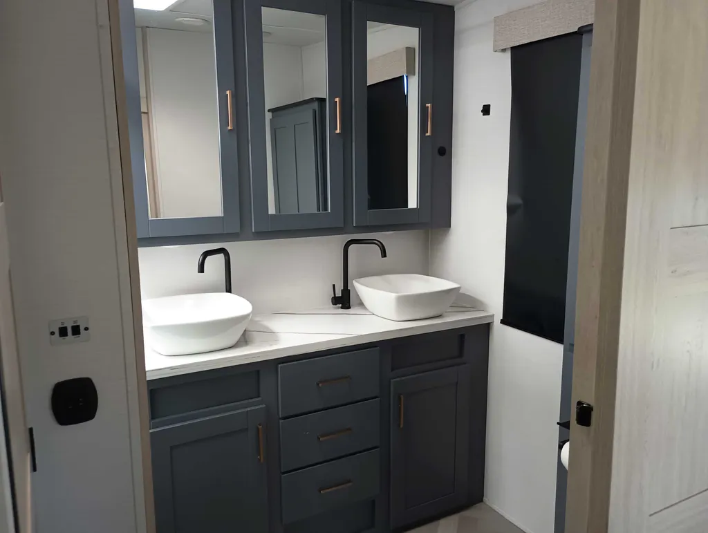 2024 Prime Time Sanibel 3802FLWB, Photos photo 10