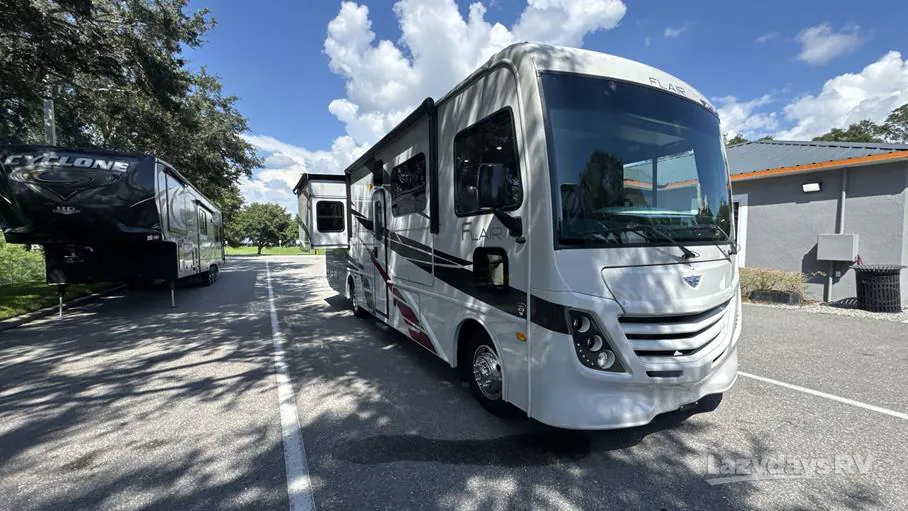 2024 Fleetwood Flair 32N - Photo 2
