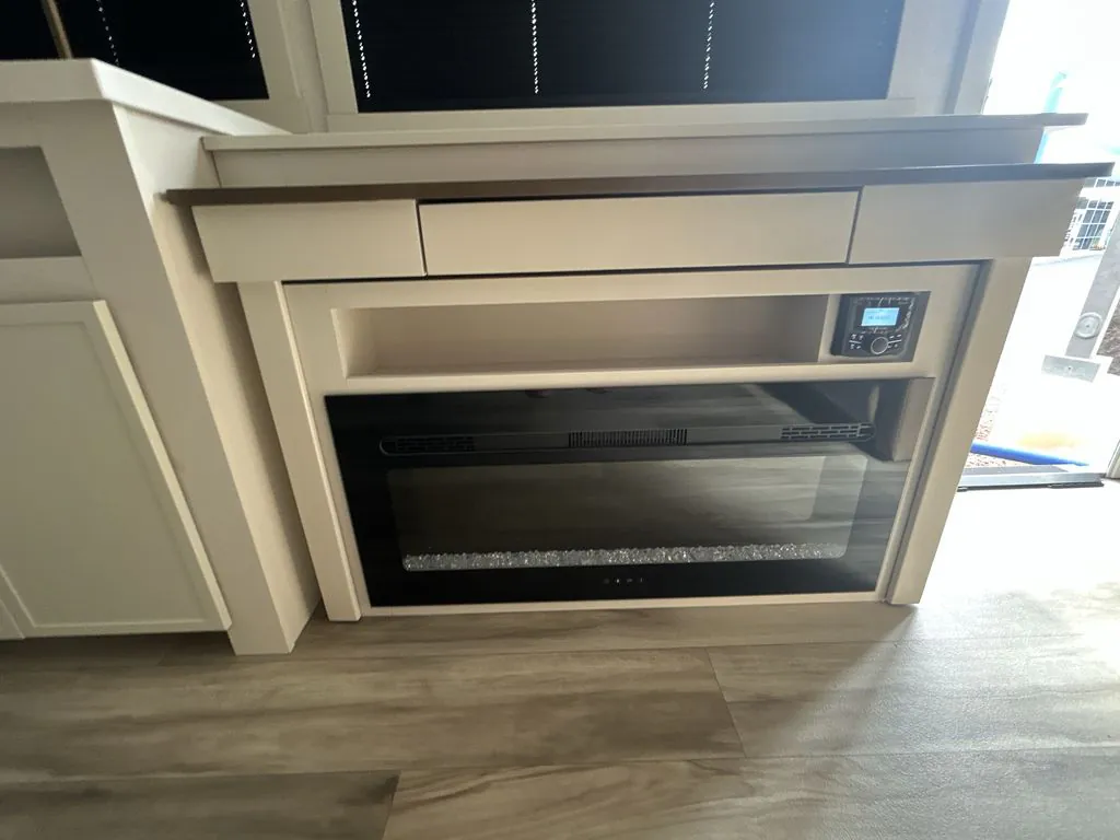 2027 Brinkley Model I 290, Photos photo 28