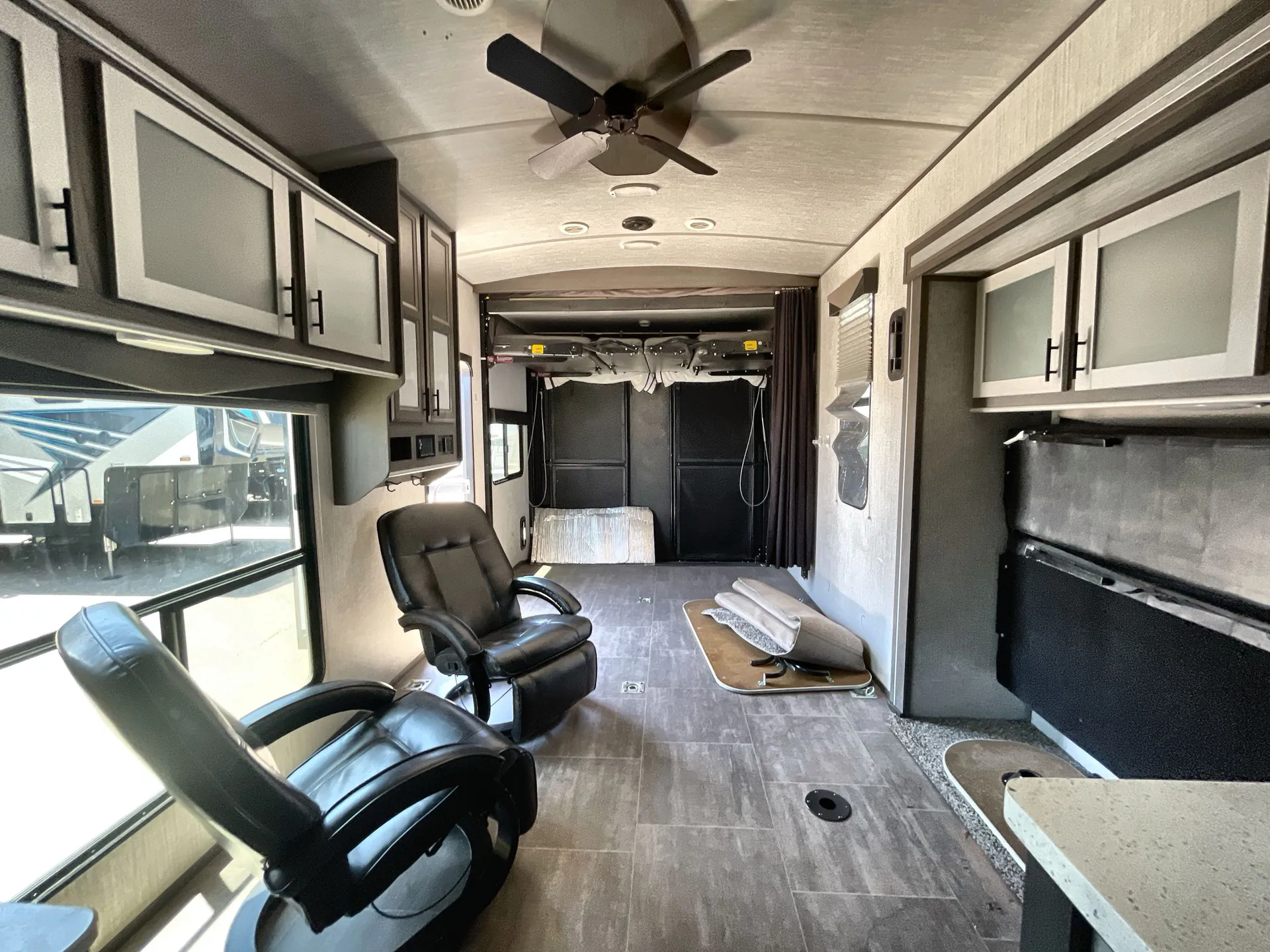 2021 Cruiser RV Stryker ST-2916 - Photo 4