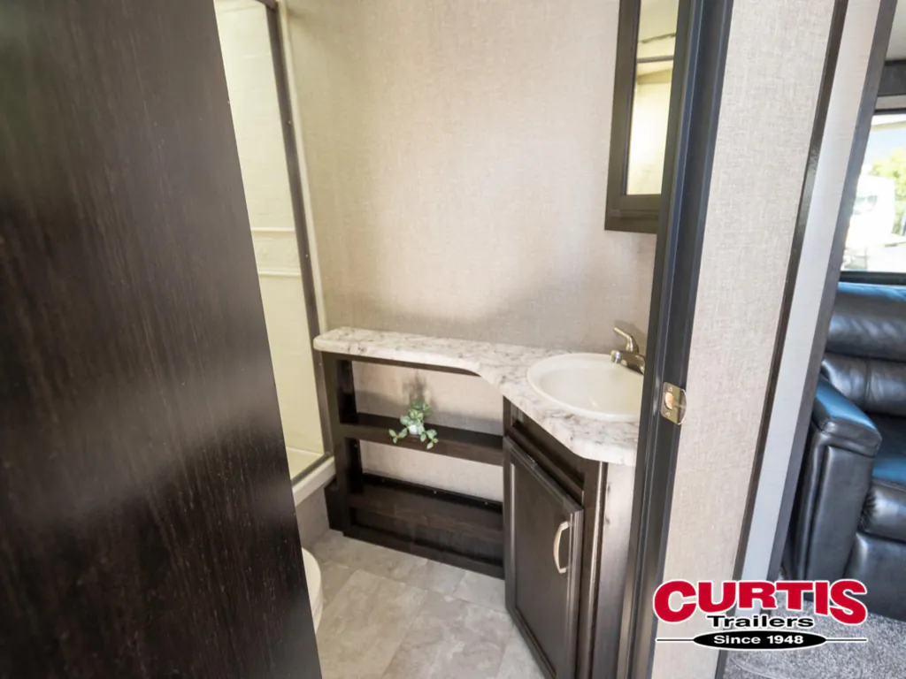 2019 Grand Design Imagine 2800BH, Photos photo 21