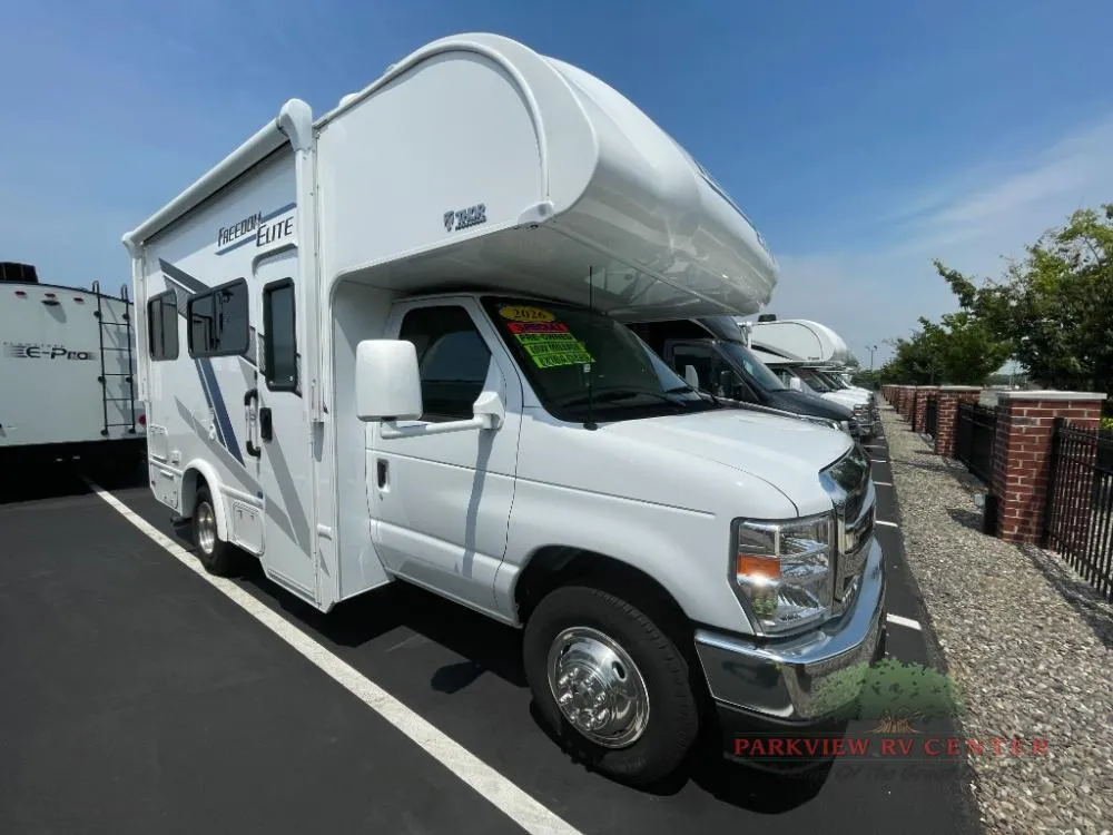 2026 Thor Motor Coach Freedom Elite 19HE - Photo 2