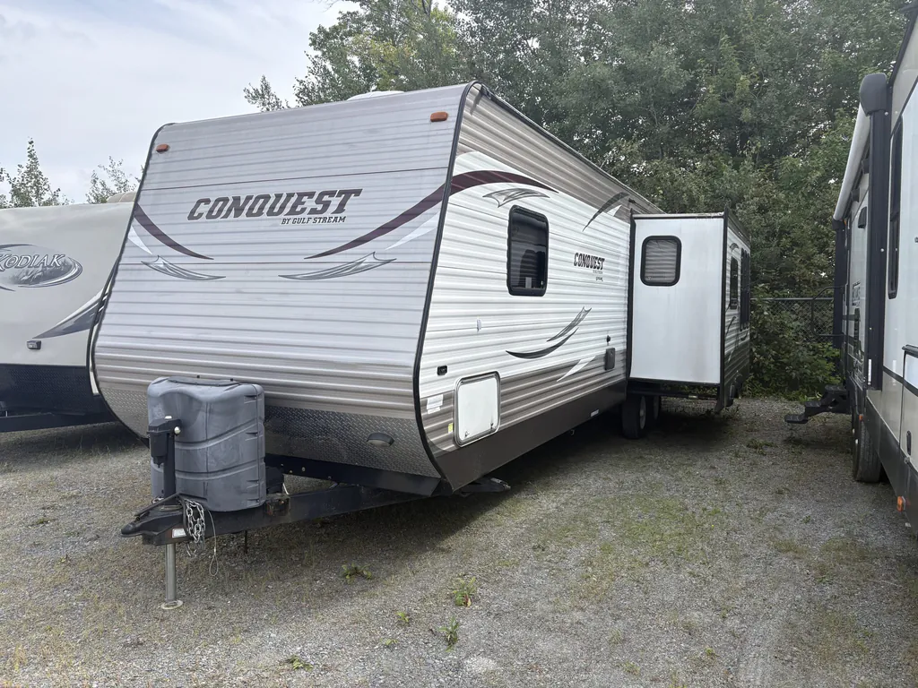 2014 Gulf Stream Conquest 295SBW, Photos photo 2