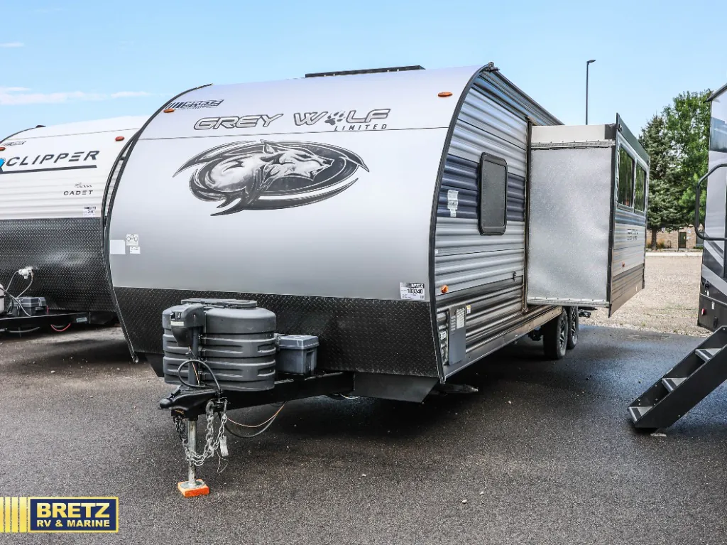 2022 Forest River Cherokee Grey Wolf 26DBH - Photo 4