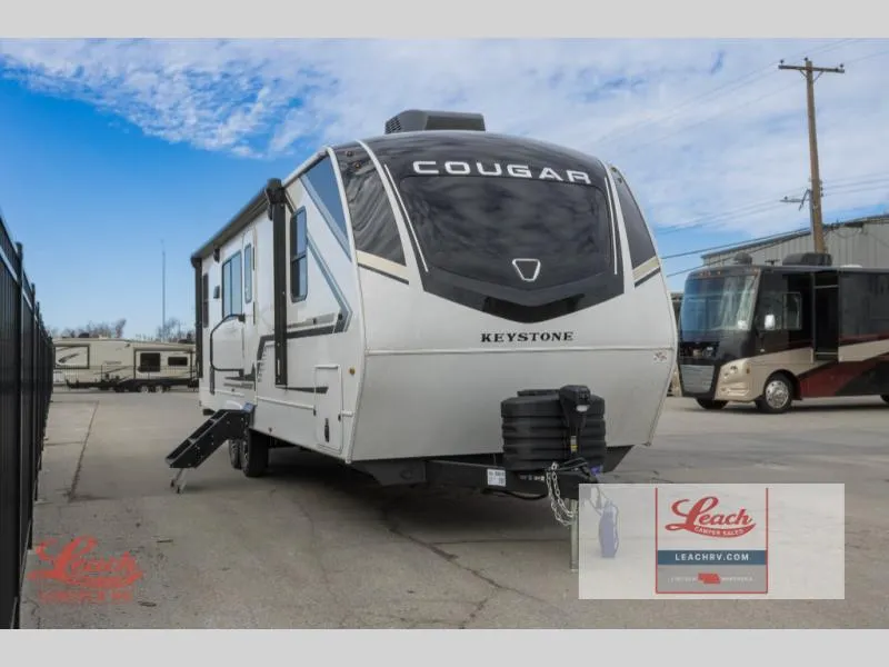 2026 Keystone RV Cougar Half-Ton 26LBW - Photo 2