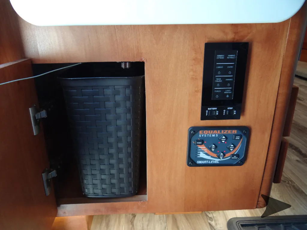 2019 Tiffin Wayfarer 24 FW, Photos photo 22