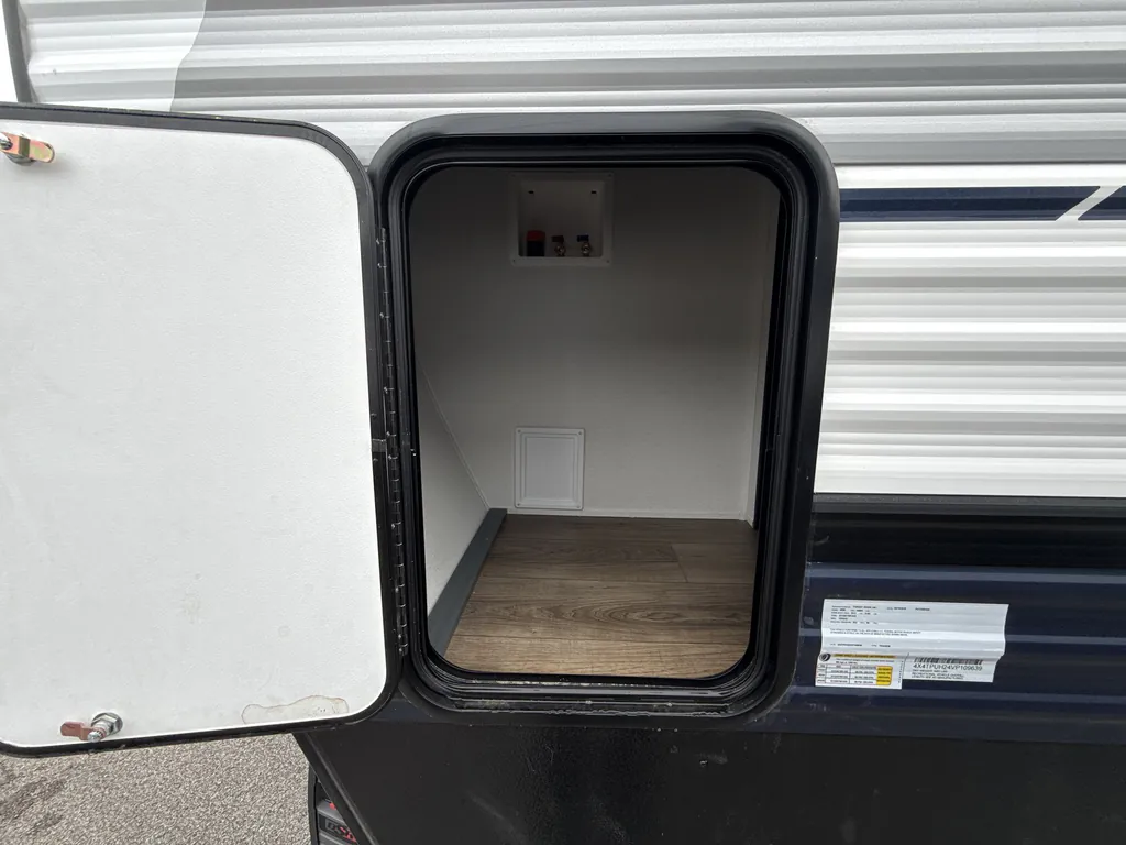 2026 Forest River Puma 32BHQS, Photos photo 11