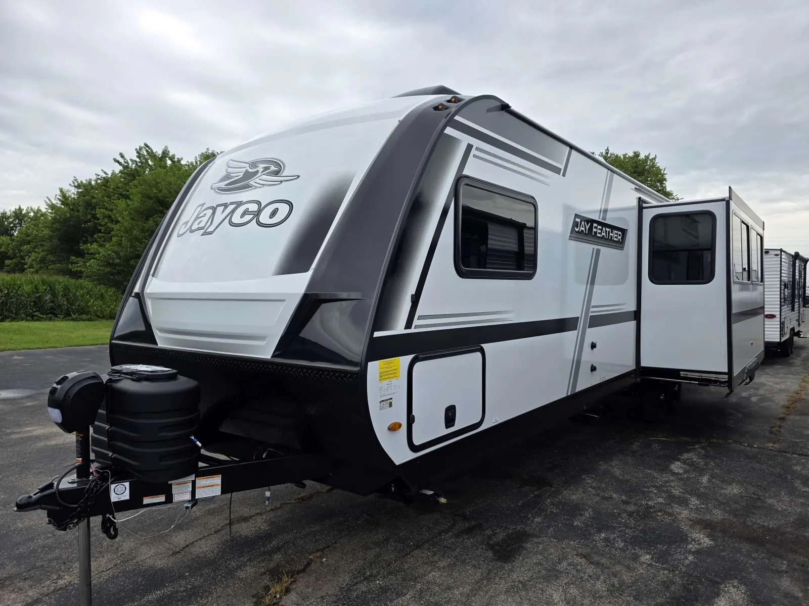 2027 Jayco Jay Feather 29QBH - Photo 4