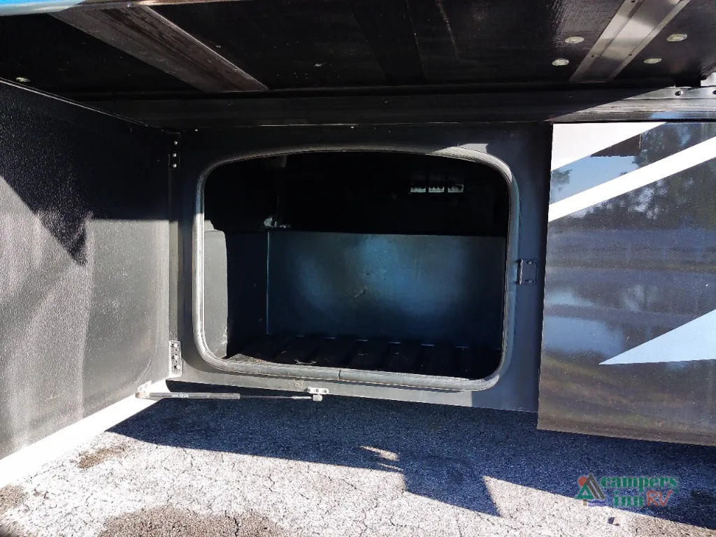 2021 Thor Motor Coach Challenger 35MQ, Photos photo 34