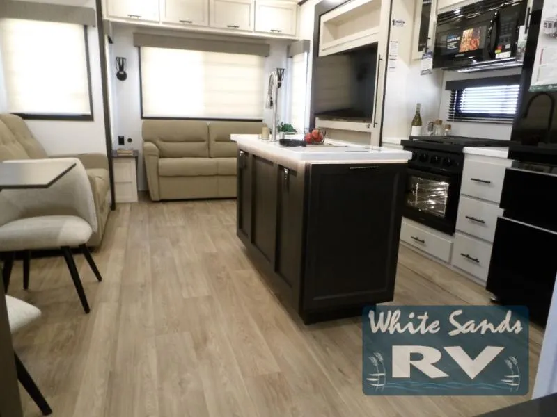 2027 Forest River Sabre 36FLX - Photo 4