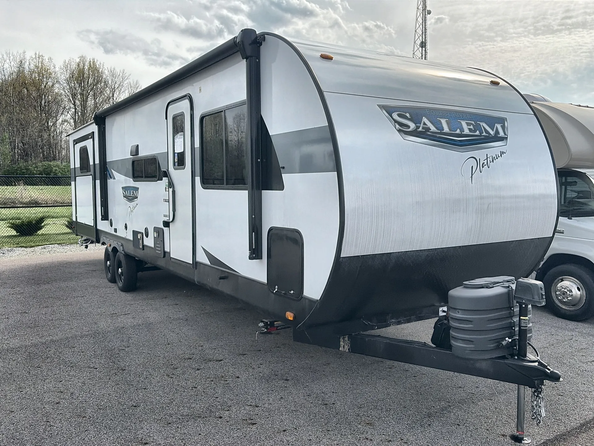 2024 Forest River Salem 31KQBTS