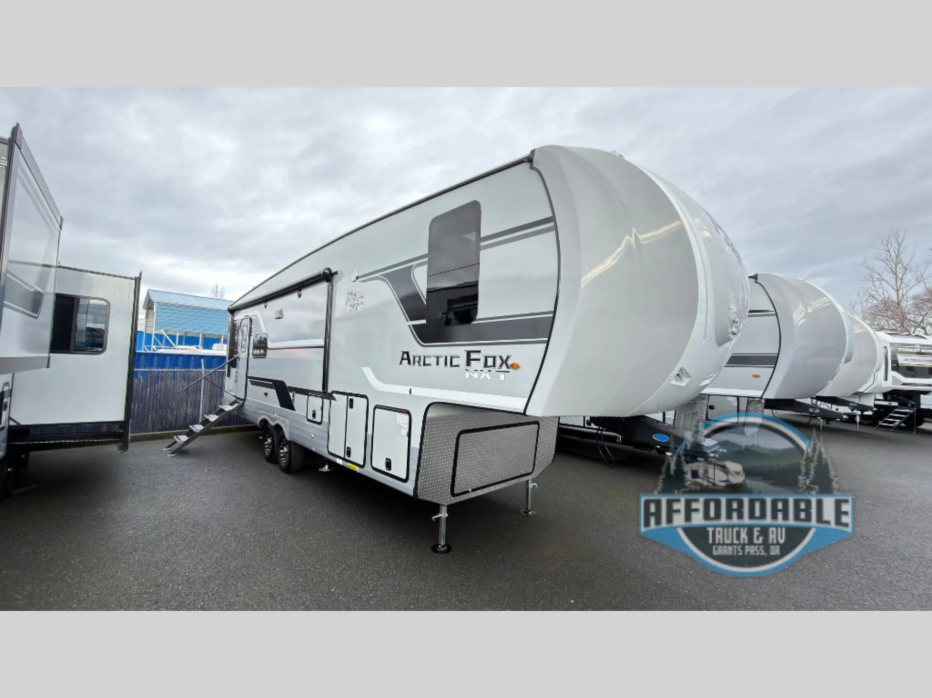 2026 Northwood Arctic Fox NXT 295RL - Photo 2