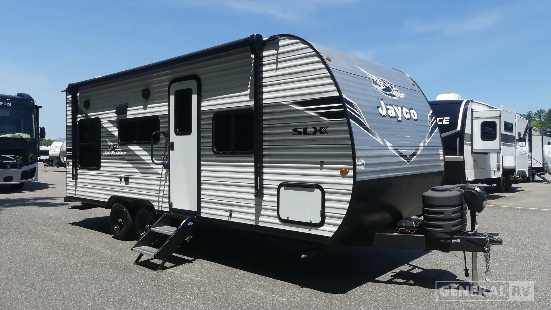 2026 Jayco Jay Flight SLX 210QB - Photo 2