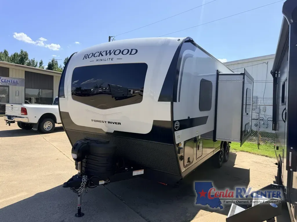 2027 Forest River Rockwood Mini Lite 2109S