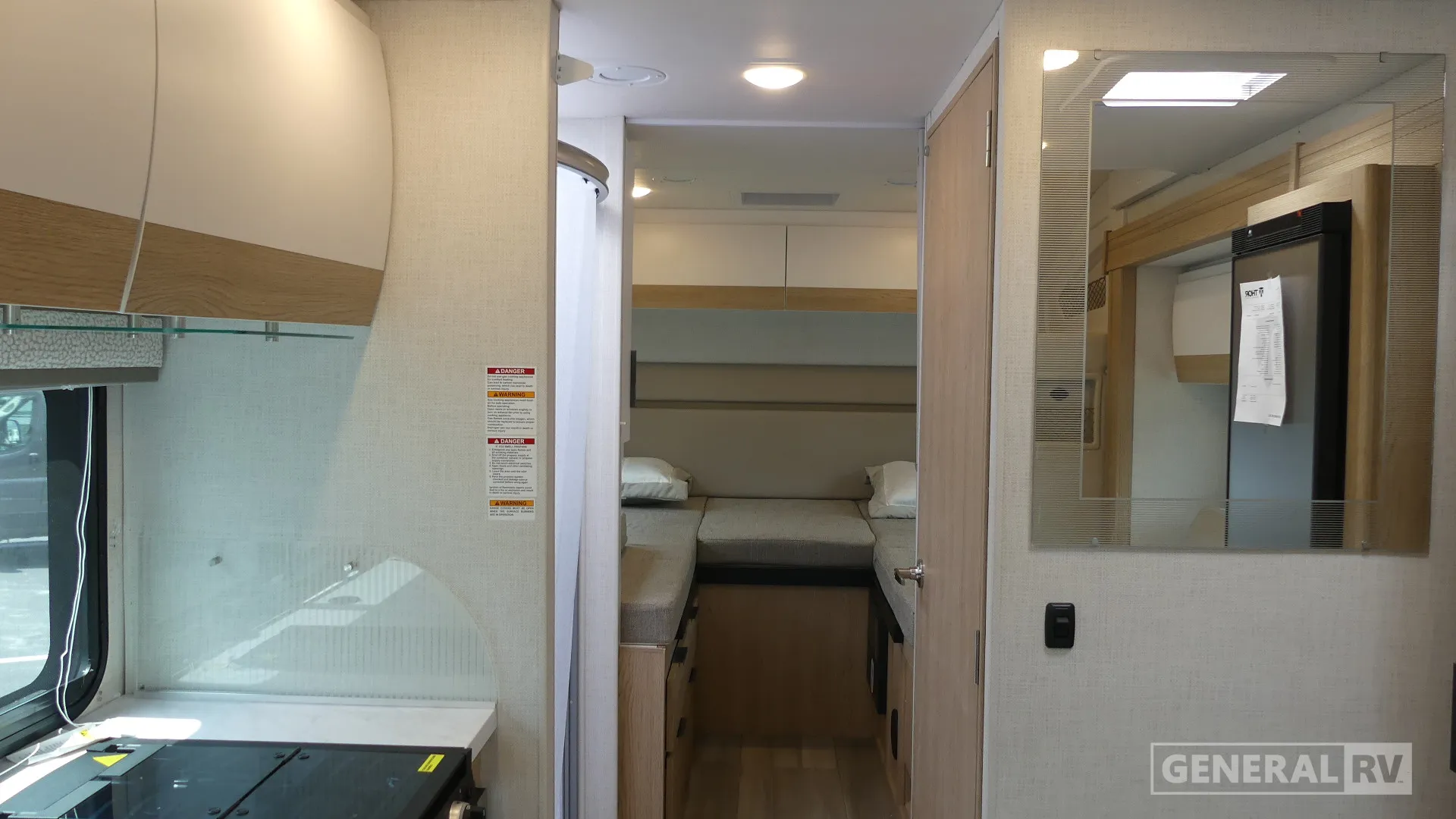 2027 Thor Motor Coach Delano 24XL - Photo 3