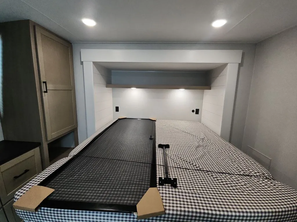 2026 Jayco Jay Flight Bungalow 404LOFT DS, Photos photo 30