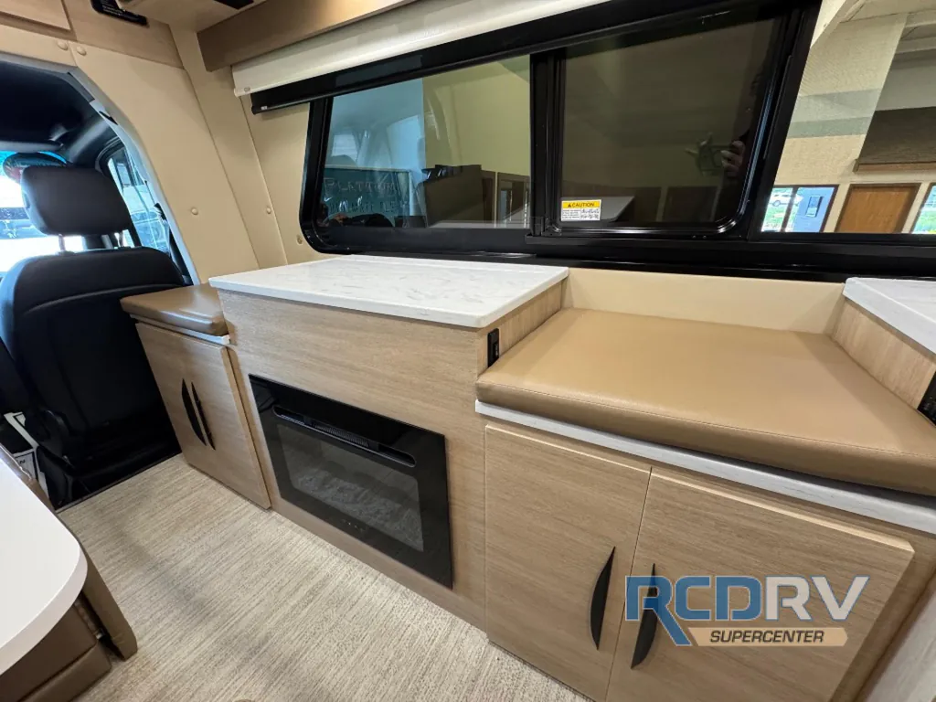2025 Chinook RV Summit EB, Photos photo 18