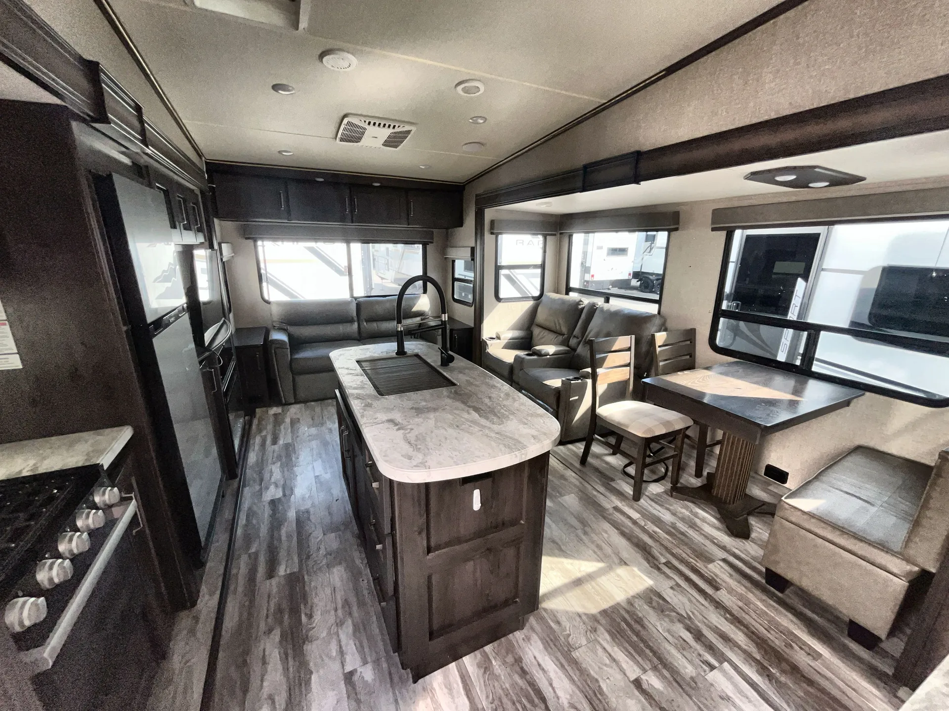 2023 Grand Design Reflection 150 Series 280RS — living area main