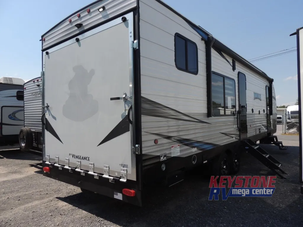2021 Forest River Vengeance Rogue 29KS, Photos photo 4