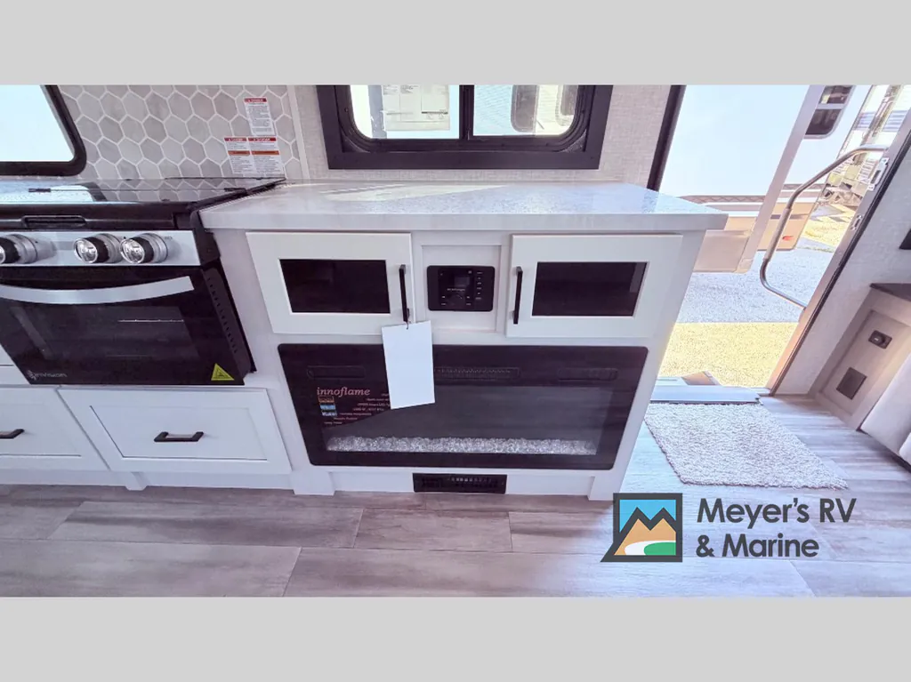 2025 Jayco Jay Feather 29RL, Photos photo 15