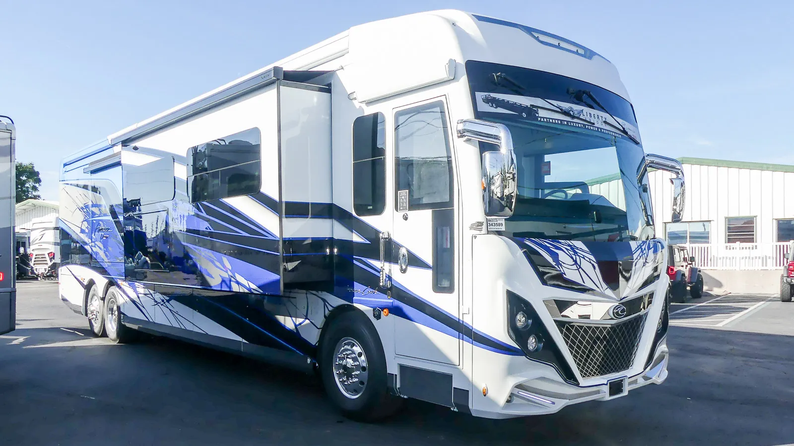 2026 American Coach American Dream 45A - Photo 2