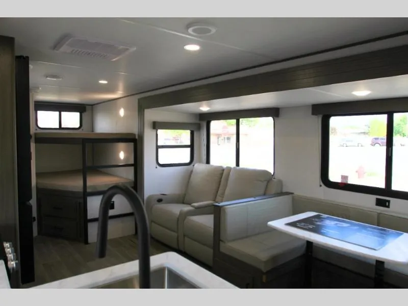 2026 Grand Design Transcend Xplor 27DBX - Photo 3