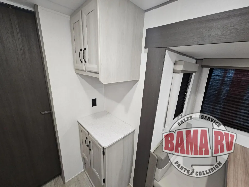 2027 Coachmen Catalina Legacy Edition 333DBDSCK, Photos photo 12