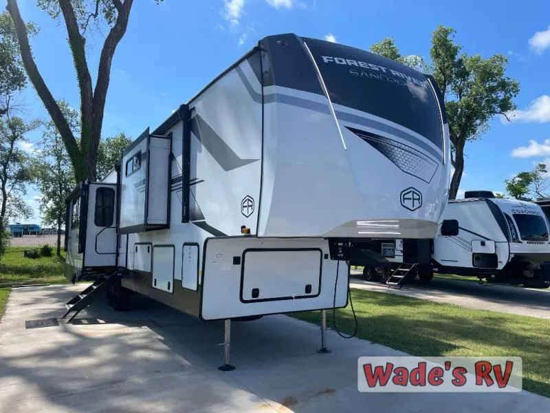 2025 Forest River Sandpiper 3800RK - Photo 2