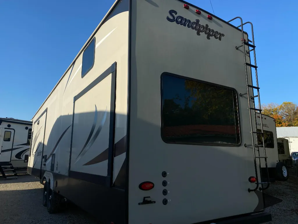 2019 Forest River Sandpiper Destination 399LOFT, Photos photo 12