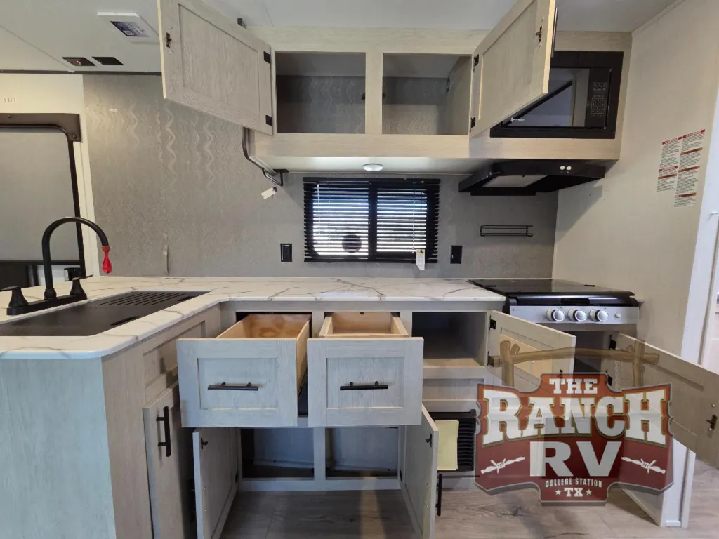 2026 Shasta RVs i-5 Edition 526RBS, Photos photo 23