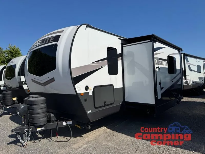 2025 Forest River Rockwood Mini Lite 2509S - Photo 3