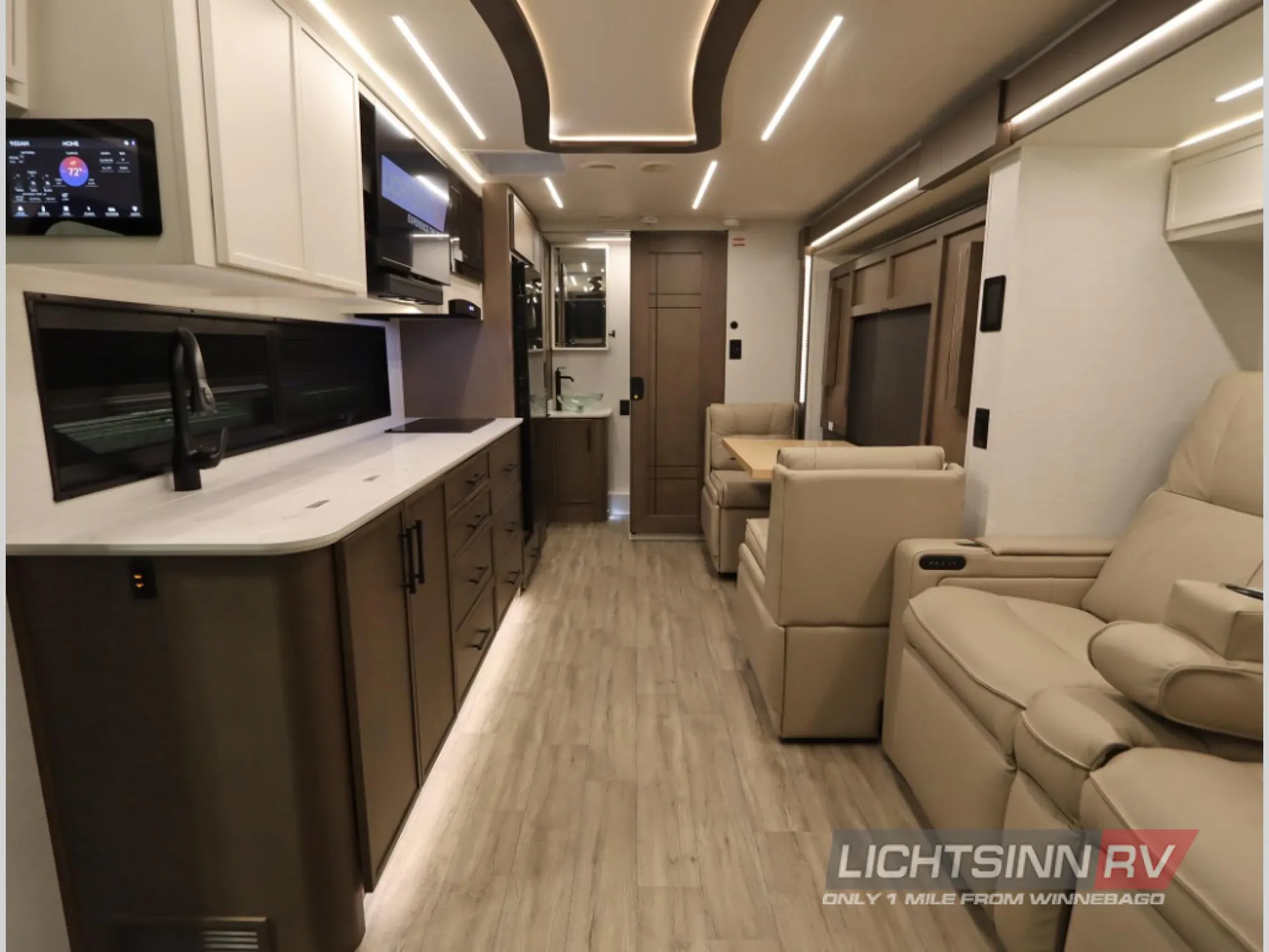 2027 Newmar Freedom Aire 2515 - Photo 3