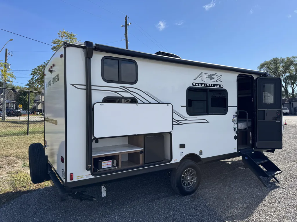 2027 Coachmen Apex Nano 186BH, Photos photo 4