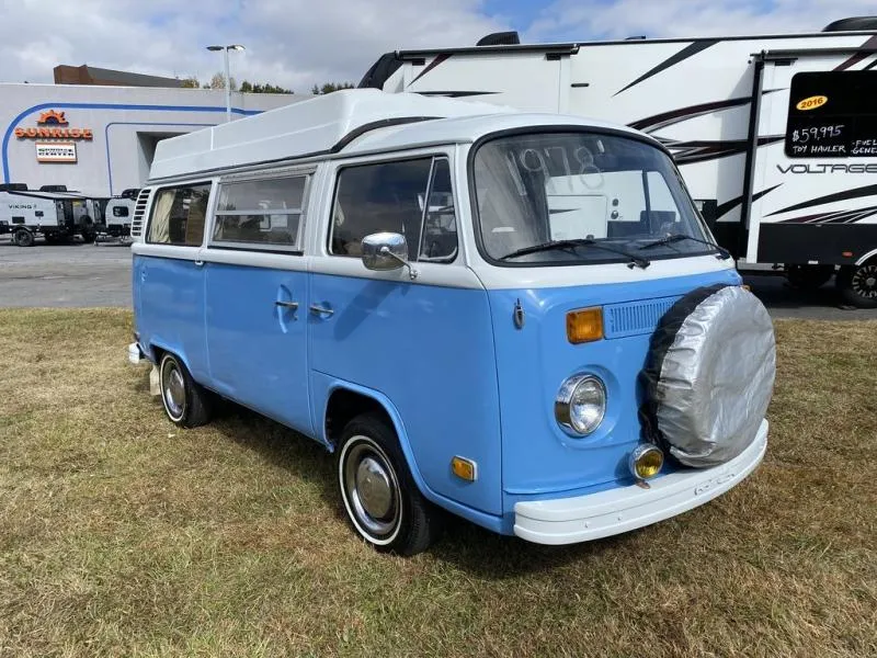 2026 Volkswagen Transporter Campmobile - Main photo
