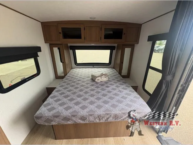 2027 Coachmen Apex Nano 208BHS - Photo 4