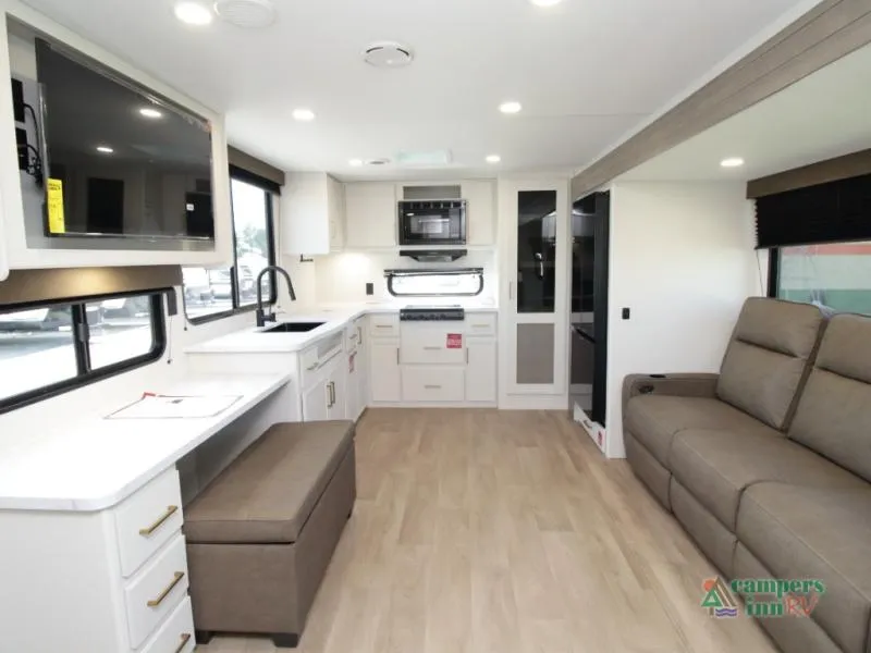 2027 Grand Design Transcend 315RKT - Photo 4