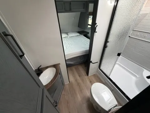 2026 Palomino Puma 337BH, Photos photo 16