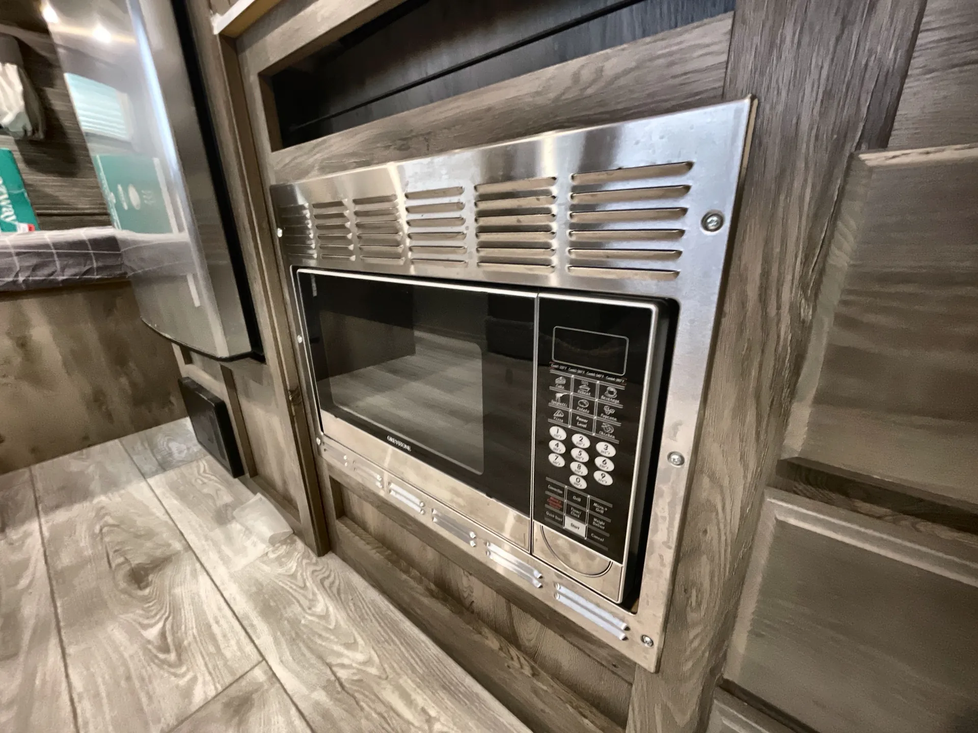 2022 Forest River Surveyor Legend 19RBLE — fridge open