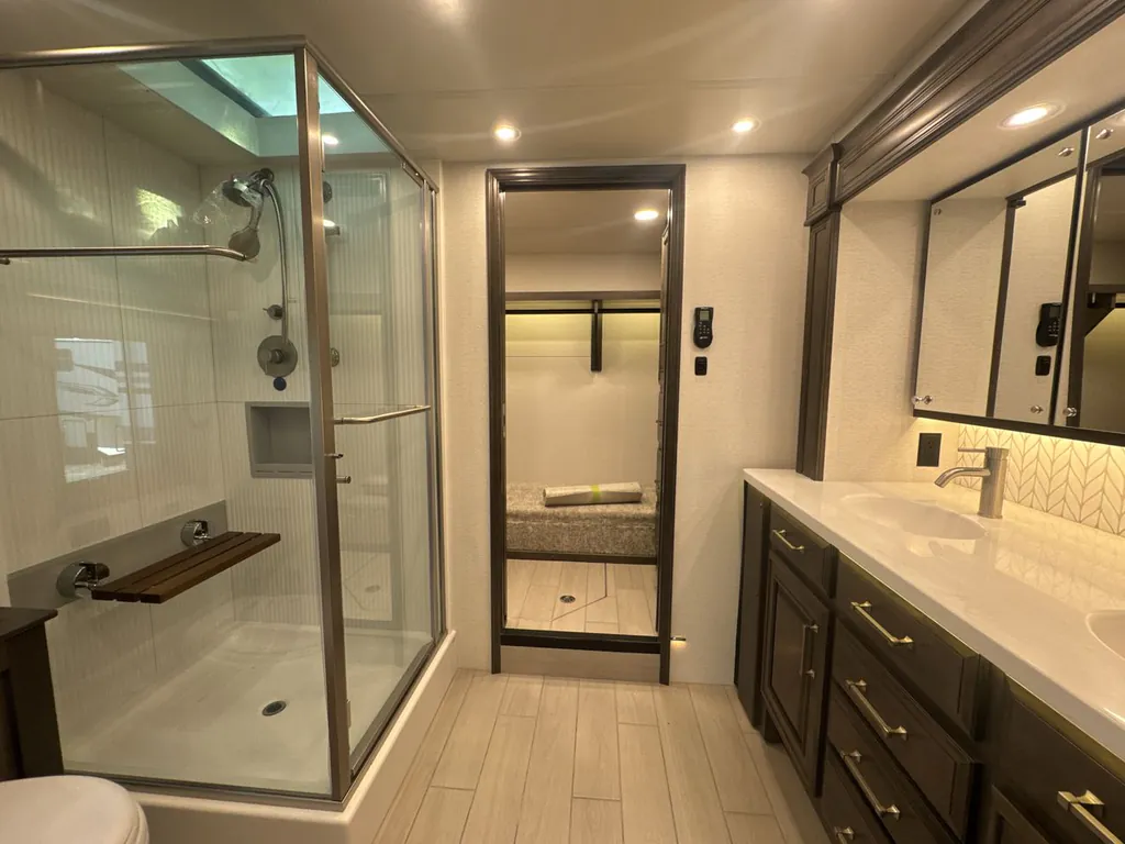 2026 Entegra Coach Aspire 44D, Photos photo 20