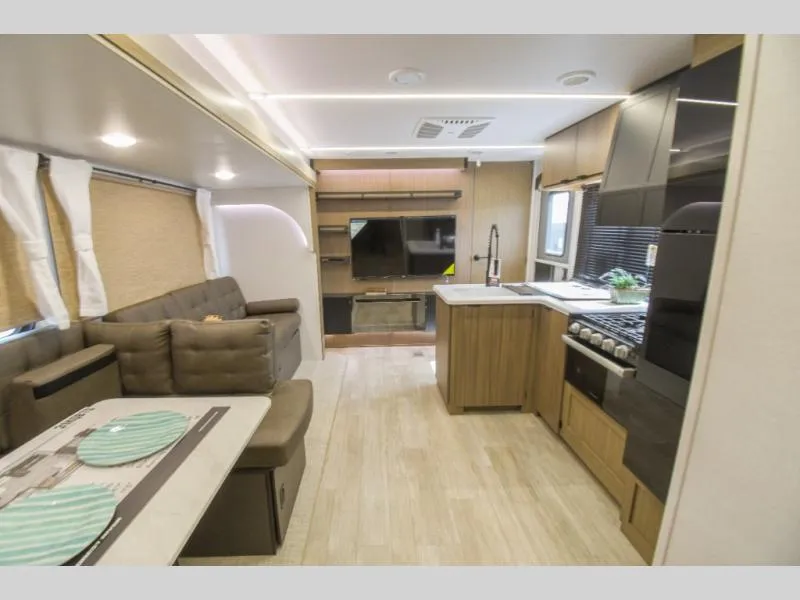 2025 Forest River Wildwood 31KQBTS - Photo 4