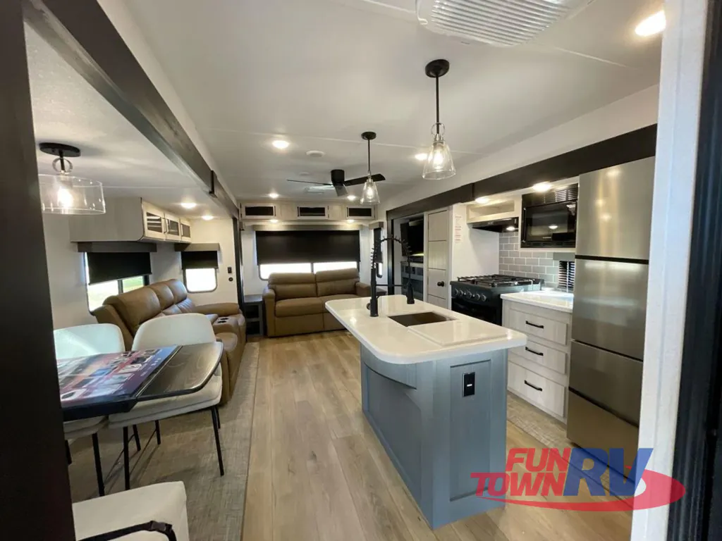 2026 Forest River Puma Vista 38RLB, Photos photo 10