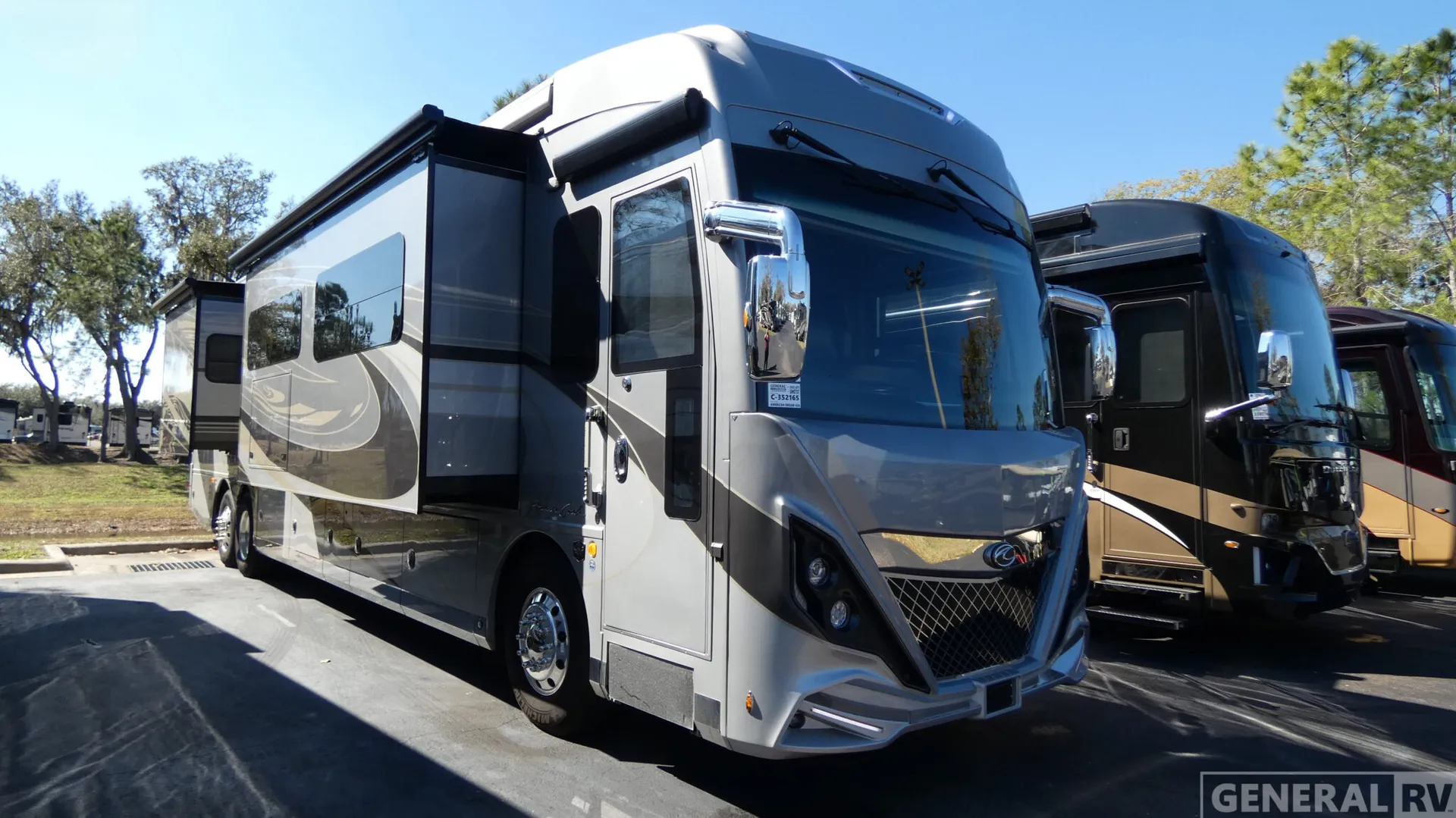 2023 American Coach American Dream 45A - Photo 2