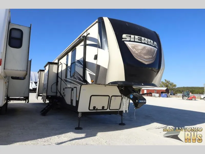2018 Forest River Sierra 384QBOK - Photo 2