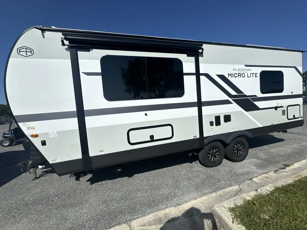 2026 Forest River Flagstaff Micro Lite 25FKB, Photos photo 6