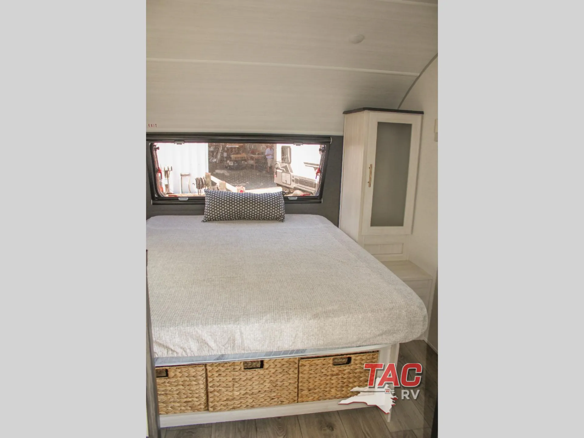 2027 Forest River R-Pod RP-205 — Photo 5
